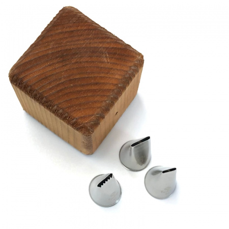 Кондитерская насадка лента с зубчиками №47 Tulip™ (Ribbon Basketweave) Кондитерская насадка лента с зубчиками №47 Tulip™ (Ribbon Basketweave)