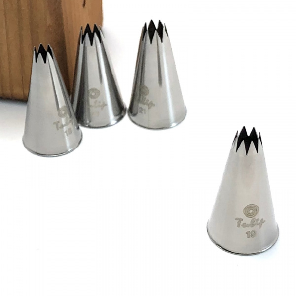 Кондитерская насадка открытая звезда №19 Tulip™ малый размер (diam. 5 mm; 8 лучей) Кондитерская насадка открытая звезда №19 Tulip™ малый размер (diam. 5 mm; 8 лучей)