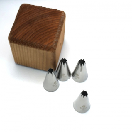 Кондитерская насадка открытая звезда №19 Tulip™ малый размер (diam. 5 mm; 8 лучей) Кондитерская насадка открытая звезда №19 Tulip™ малый размер (diam. 5 mm; 8 лучей)